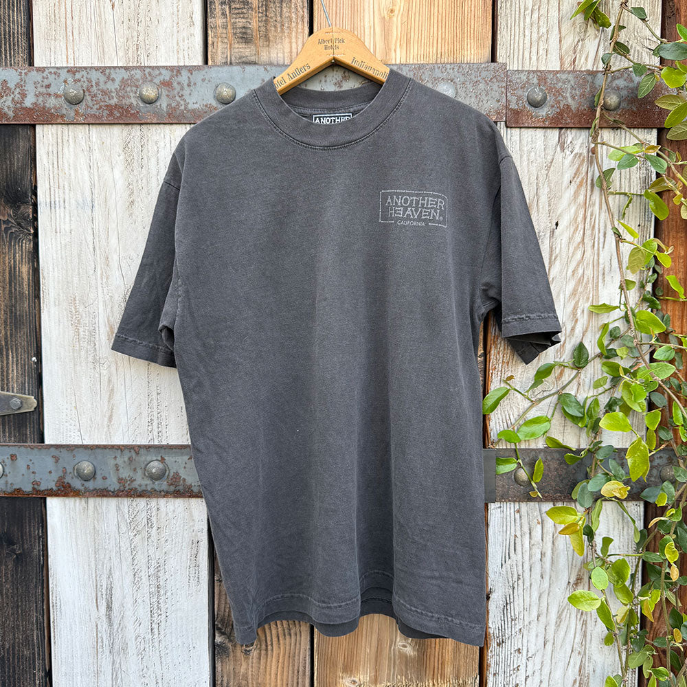 AH LOGO TEE